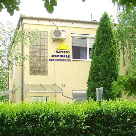 Napfeny Apartmanhaz