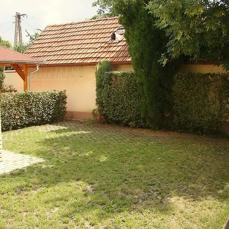 Napfeny Apartmanhaz