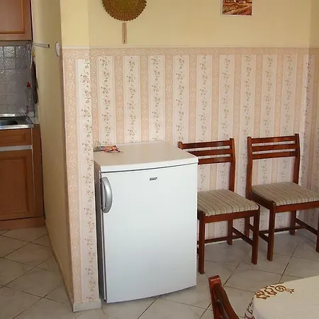 아파트 Napfeny Apartmanhaz 귤러