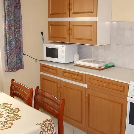 Napfeny Apartmanhaz 귤러
